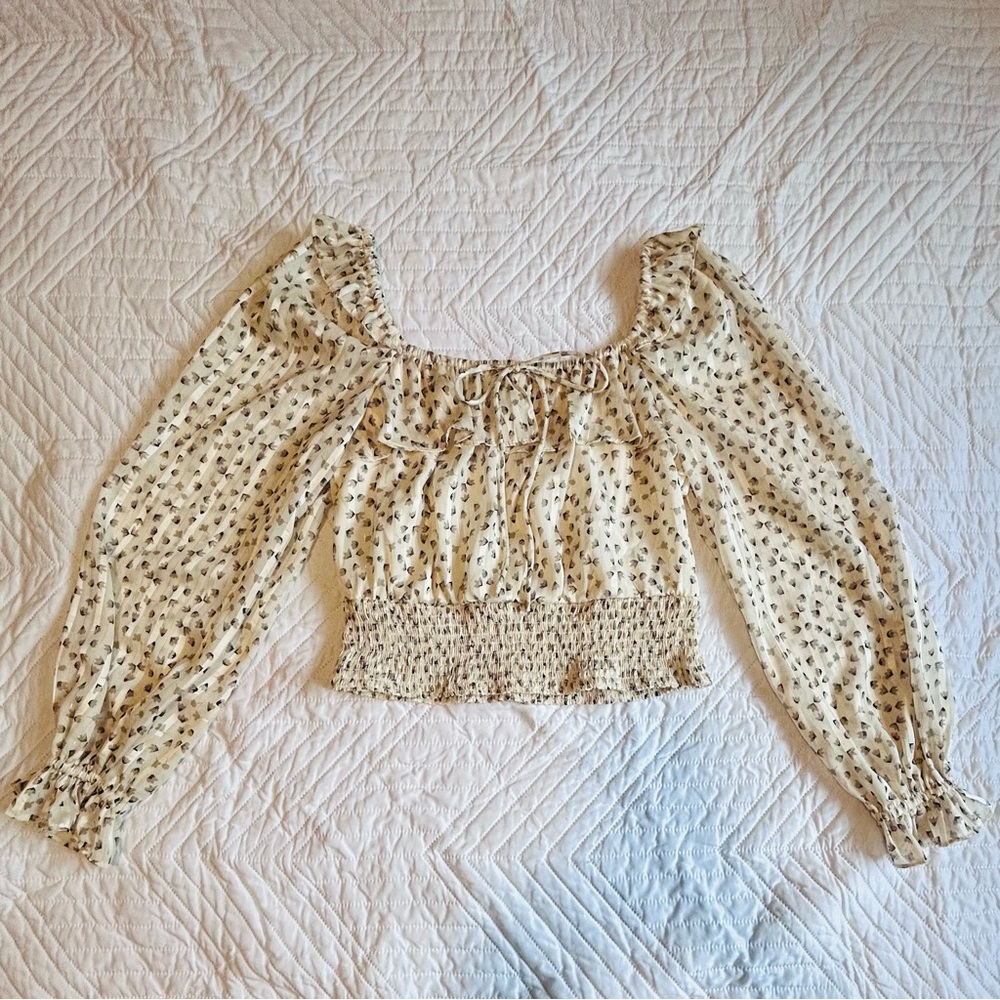 Chic Cream Floral Crop Top
